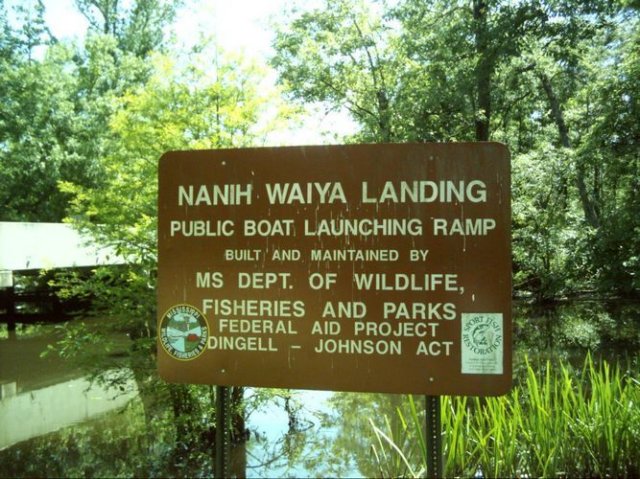 nanih_waiya_dsci0001.jpg