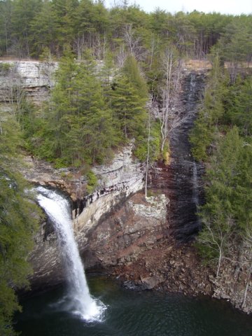 fosterfallsoverlookiipoolis120ftdownhere.jpg
