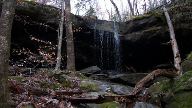 waterfall9.jpg